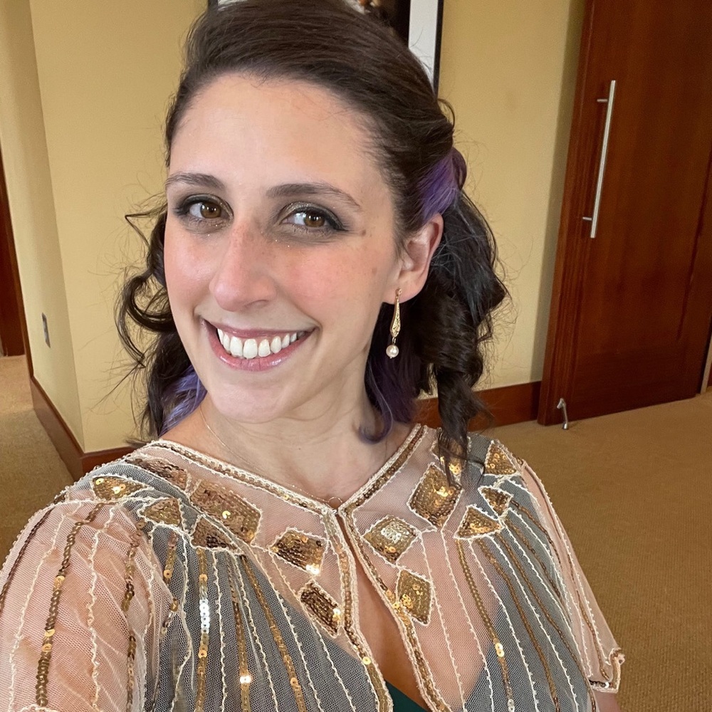 Meet your Posher, Julie